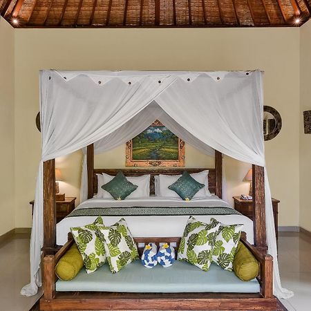 Teja Lokha Ubud Villa Exterior photo
