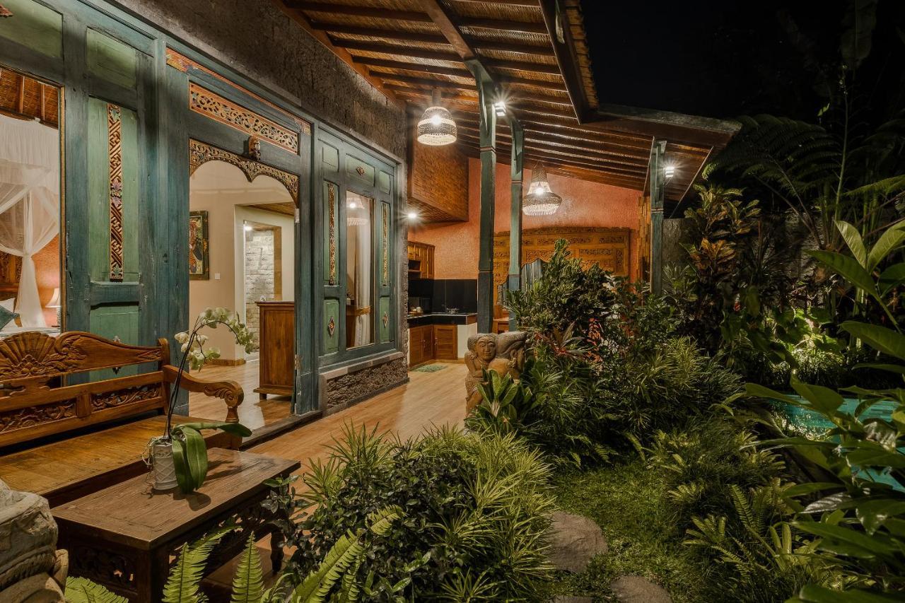 Teja Lokha Ubud Villa Exterior photo