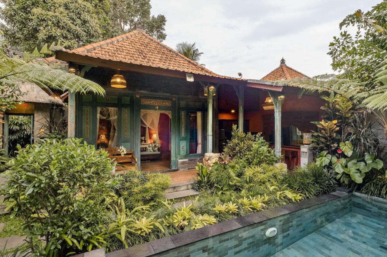 Teja Lokha Ubud Villa Exterior photo