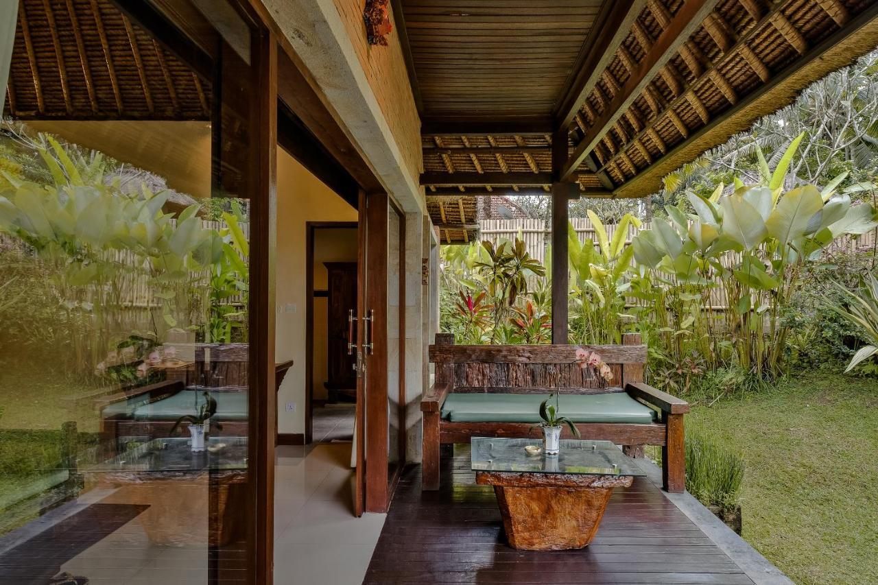 Teja Lokha Ubud Villa Exterior photo